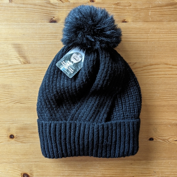 Gift Lot - Toques & Socks - Cozy - New With Tags - Picture 2 of 8